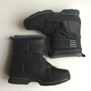 Lands End Youth 5m Waterproof Insulated Boot Black Hook and Loop Strap